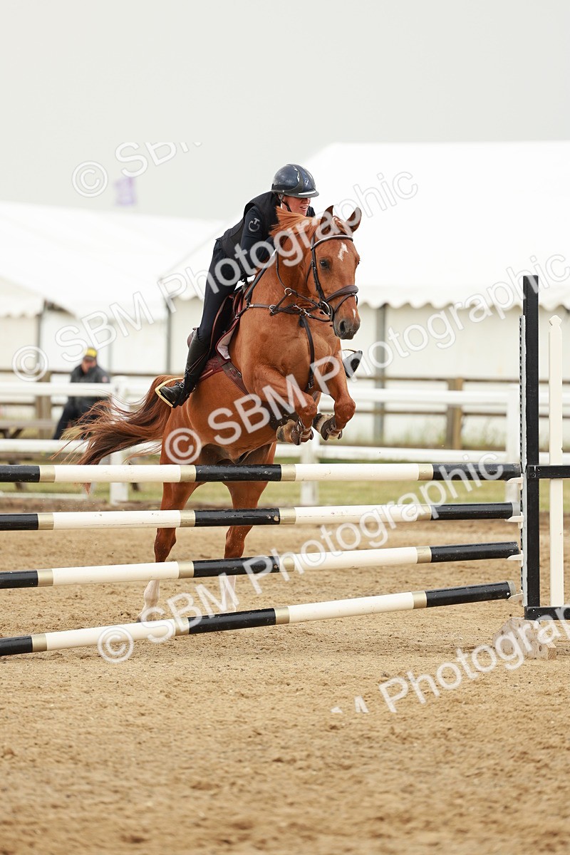 SBM_007040 - Class 2 - Senior Discovery - 1.00m Open