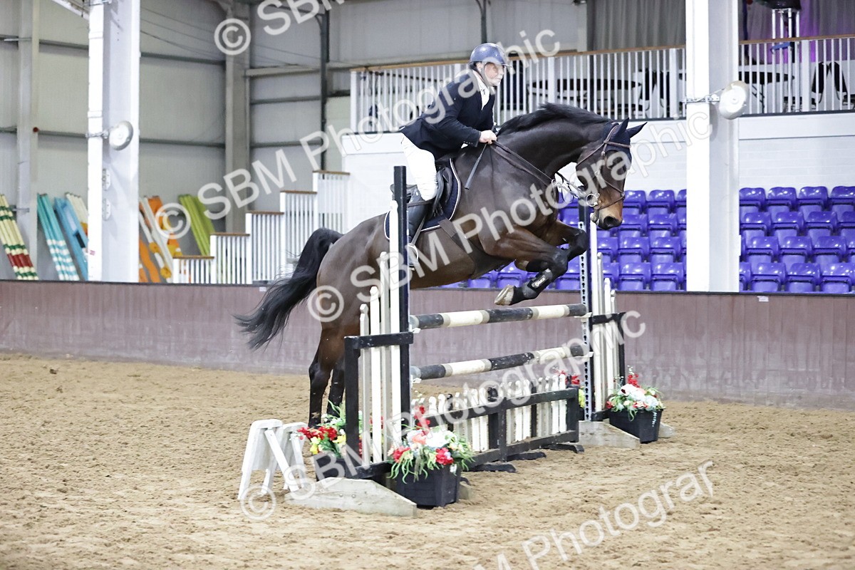 SBM_001229 - Class 4 - Senior Newcomers/ 1.10m Open