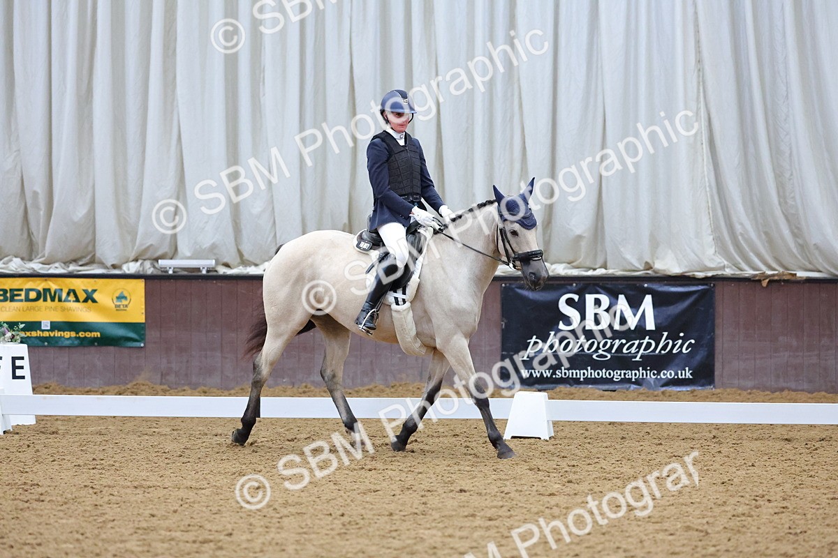 SBM_000305 - Class 2 - Intro 3 Championship - 8.51-9.47