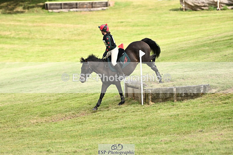 240825X-152802-35669 - 80cm XC 14.30 to 15.30