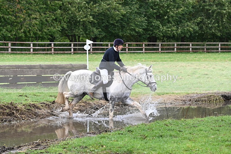 WJ6_5809 - Time at Photographer 12:31 to 12:40