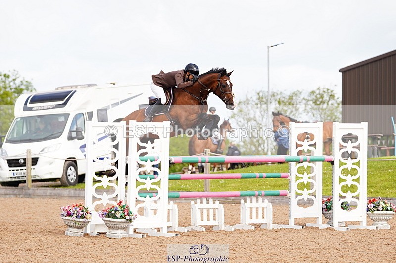 240526A-100234-07274 - Cls 25 National 1.30m Open