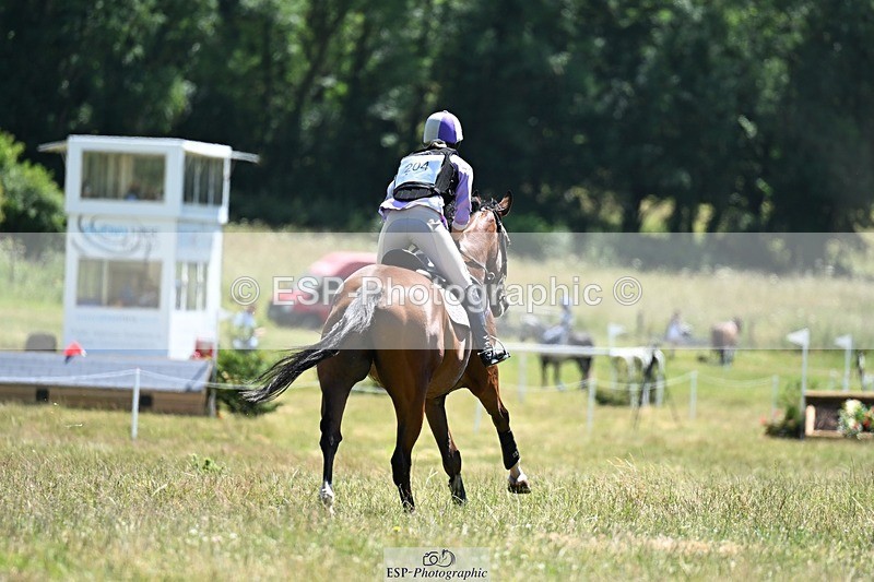 240629X-141639-4113 - 204-Becca_Robinson-VINNIE_SPARKLES