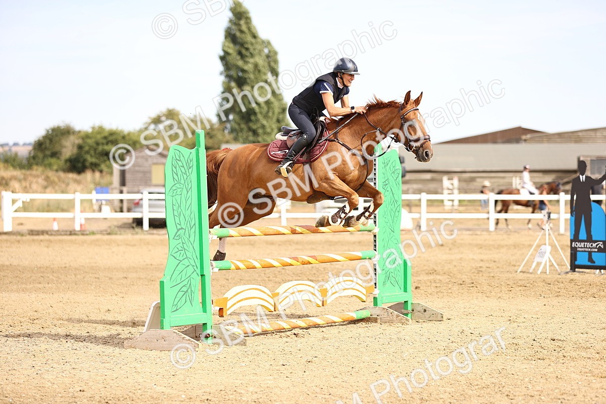 SBM_001659 - Class 6 - Senior Newcomers 1.10m