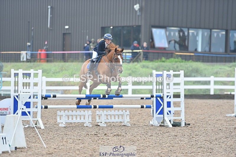 230916A-102712-03404 - Cls 21 British Novice & 90cm Open