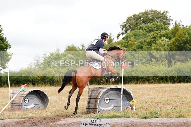250803A-150520-15750 - P-711-William.Fox-Pitt-CUSCO