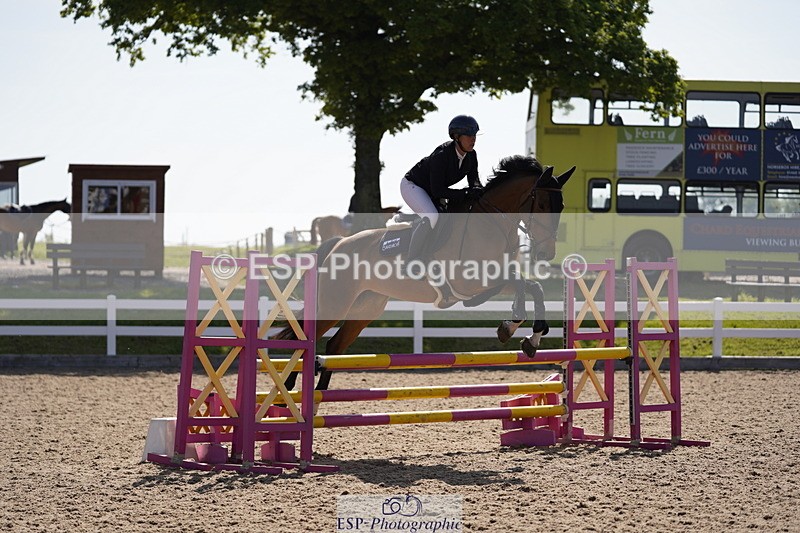 230527A-100626-03541 - Cls 19 British Novice & 90cm Open