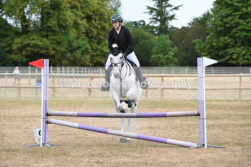 WJ6_0910 - Class 14 Intermediate Jumping 75cm