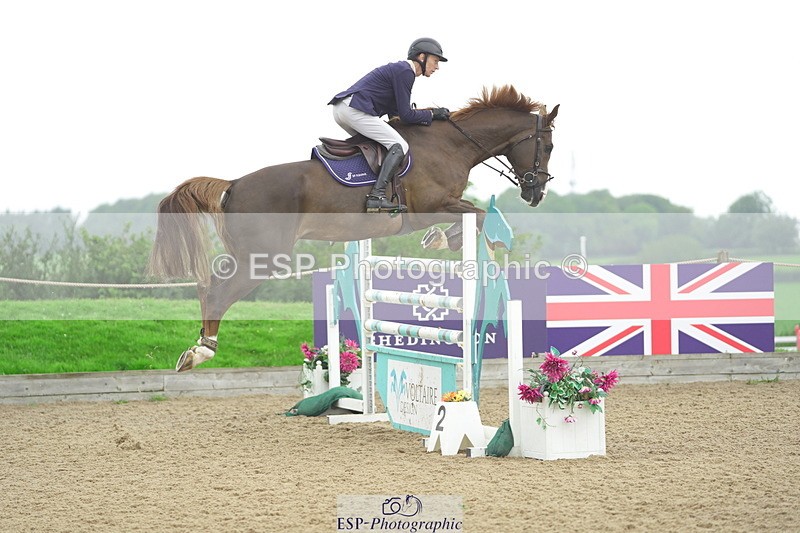 230730A-134826-10172 - Cls 27 Chard Grand Prix