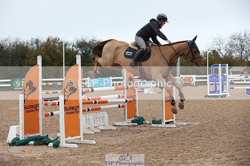 231112A-134737-04658 - Cls 20 Newcomers & 1.10m Open