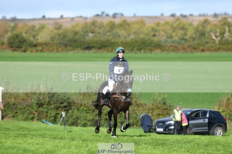 251024A-104123-07437 - A-004-Max.Warburton