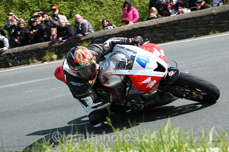 - Supersport Race 1