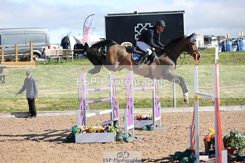 240419A-101650-05943 - Cls 2, 2 Star Small Tour 1.30m