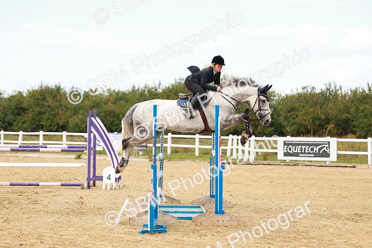 SBM_001663 - Class 4 - Senior Newcomers - 1.10m