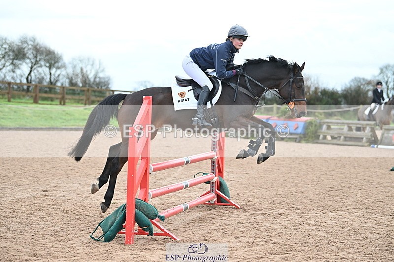 231203A-110806-00737 - Cls 16+17 Club and Schools 80cm