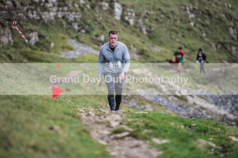 Litton-340 - Litton Christmas Cracker Fell Race (Limestone Series) Sunday 14th December 2025