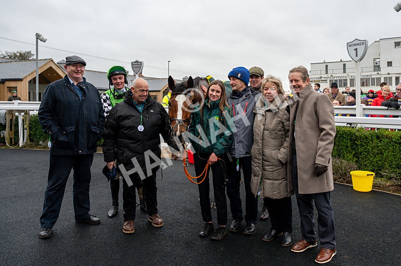 210126-Race 1-Ladronne-4021 - Race 1