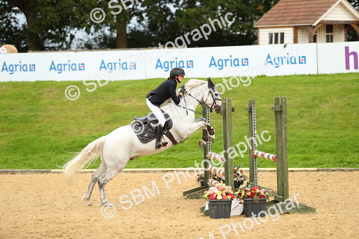 SBM_76014 - J19 - Junior 90cm Supreme Championship