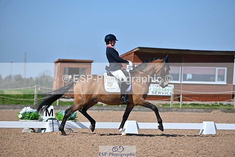 250405-105911-10071 - 115-Isla.Sully-Vagabond.De.Massa