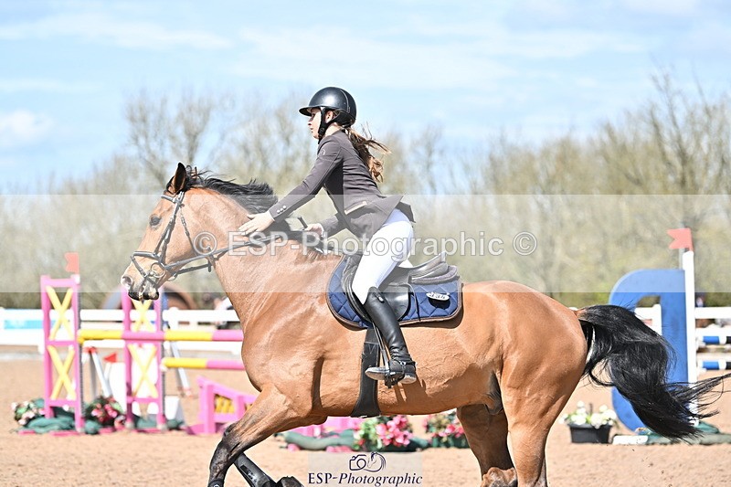 240418A-134503-03573 - Cls 13, 1 Star Bronze Tour 1.10m