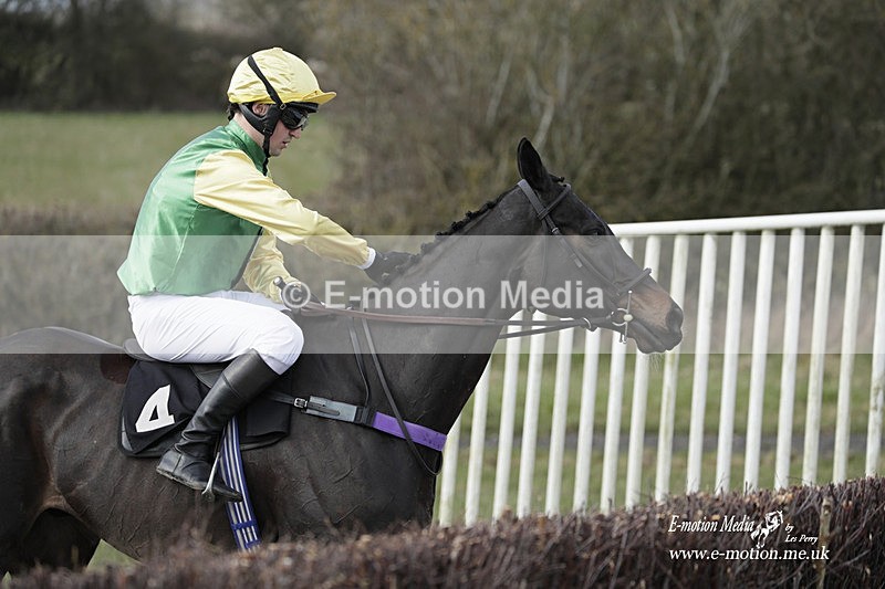 PtP 180323 429 - Shelfield Park Races with Croome & West Warwickshire Hunt  18/03/23