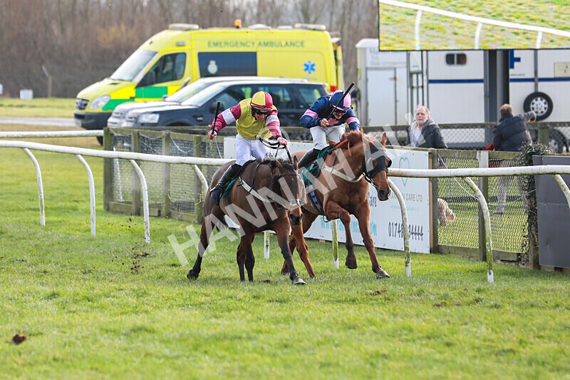 220125-Race 1-Siberian Star-3409 - Race 1