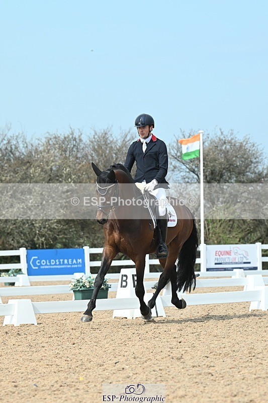 250403-120829-02240 - 048-Angus.Corrie-Deane-Maigret.VD.Watermolen