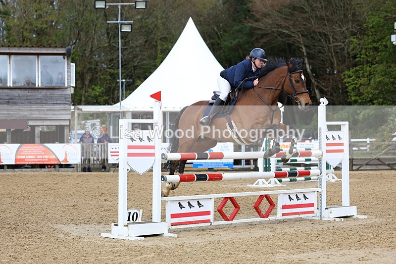 3E7A1945 - Class 7: Senior Newcomers/1.10m open