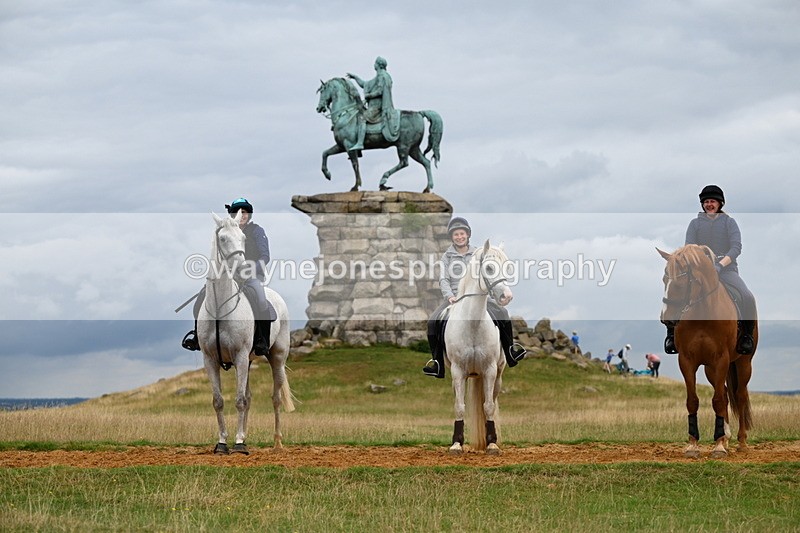 DSC_5273 - Time at Statue 11:46 to 12:16