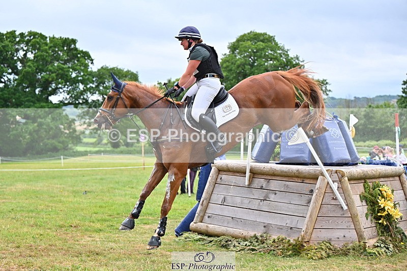 250524A-112921-09558 - B-322-Amelia.Winter-WOLK