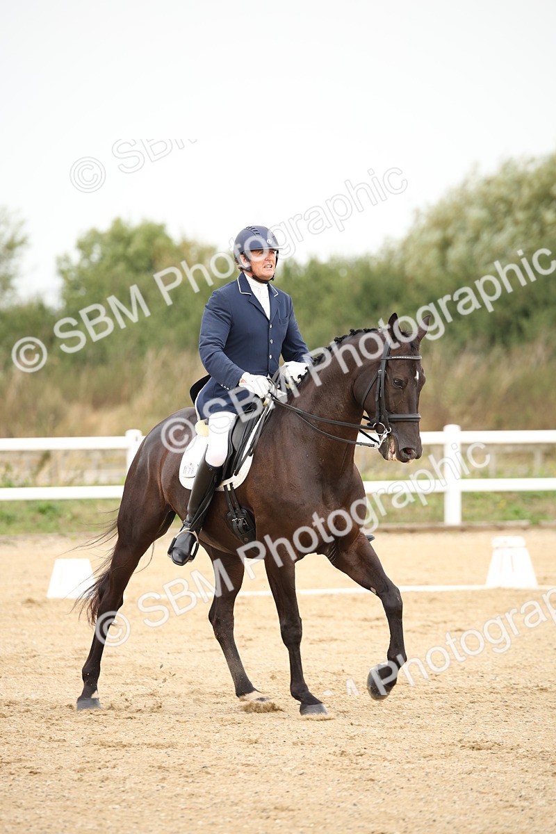 SBM_019268 - Class 22 - Medium 73 - 9.24-10.12