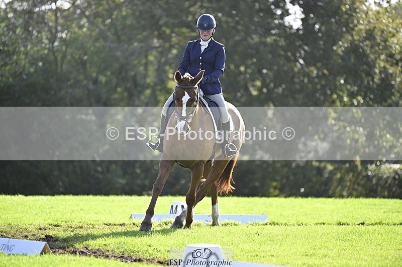 241025-114838-06936 - 370-Emma.Tamblyn-COOL.JET.II