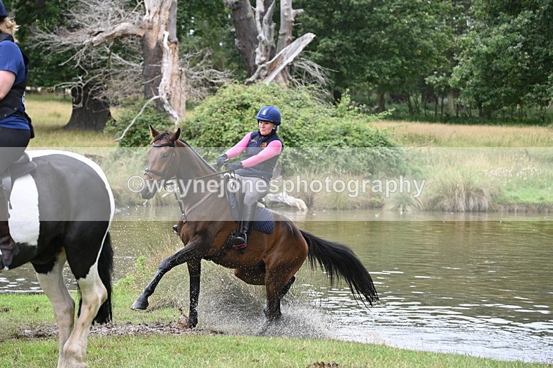 WJ7_3713 - Time at Water 12:15 to 12:50