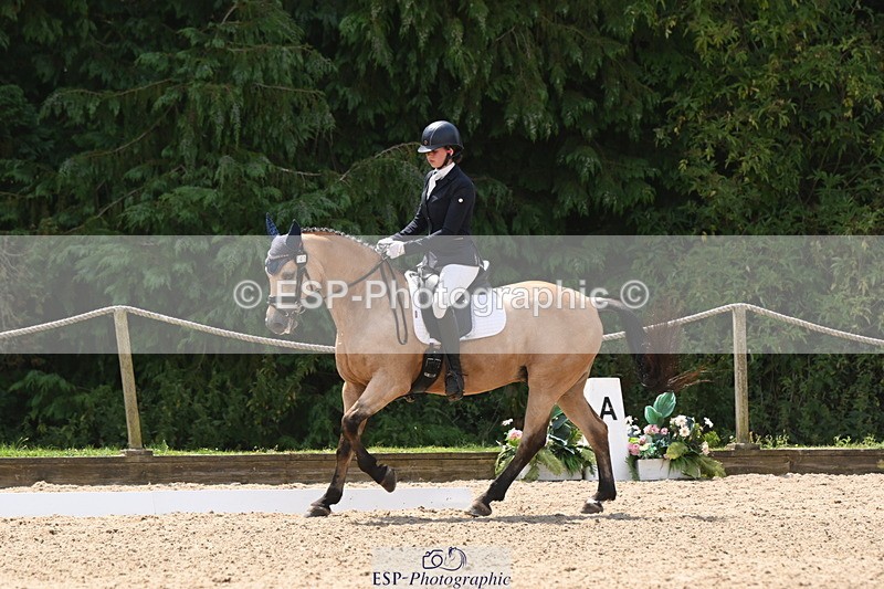 250719A-125700-05204 - 141-Chloe.Dunn-Towerhill.Shamie