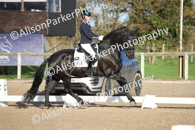 20251102-1344 - Class 9 - Advanced Medium 3