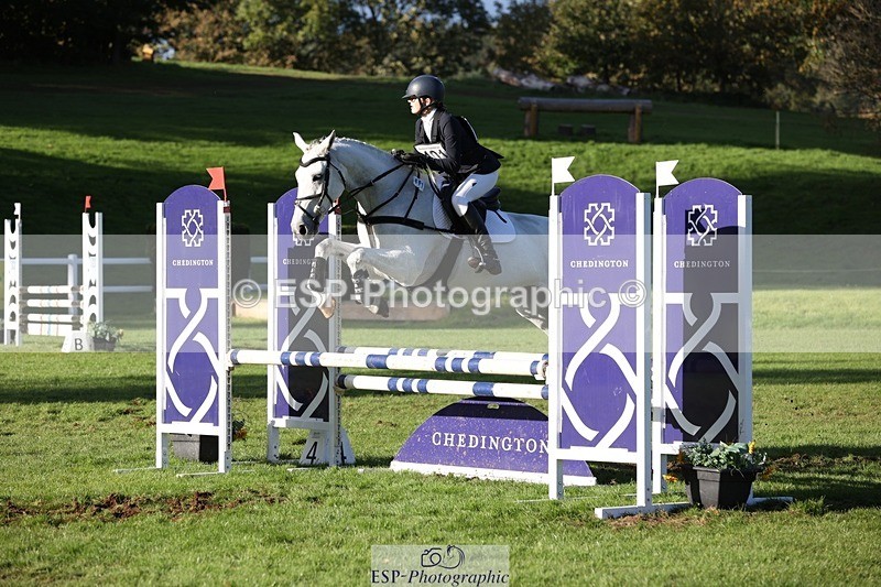 231022-153740-29854 - 401-SASSY.BIRD-Jemima.Haslam-TrotUp+SJ