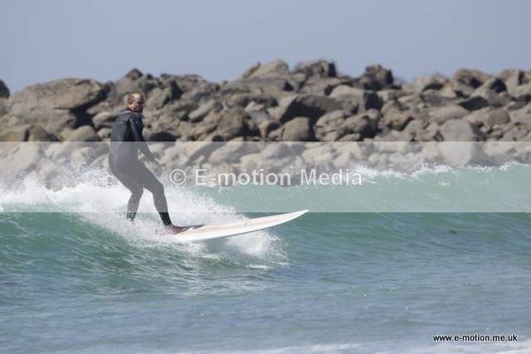 SU 300509 34 - Surf May 09