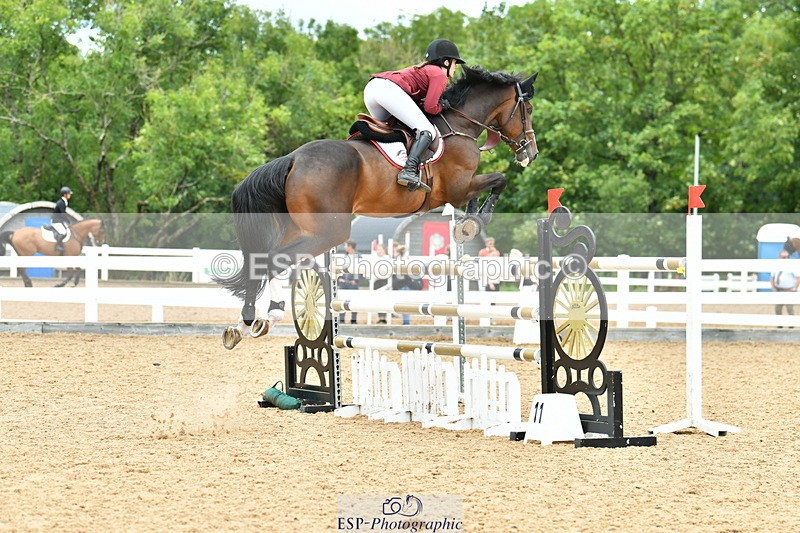 230721A-141117-06781 - Cls 22, 1 Star Gold 1.30m