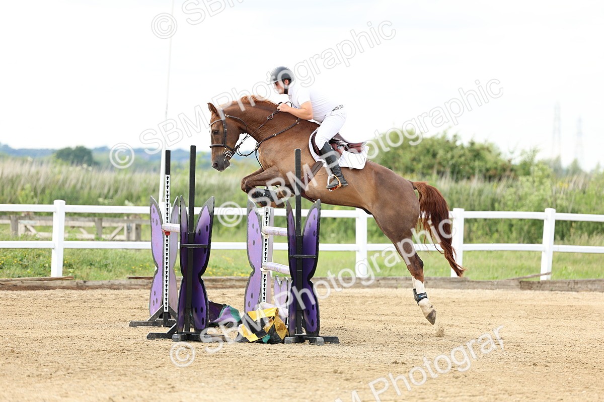 SBM_006292 - Class 20 - Senior Foxhunter - 1.20m
