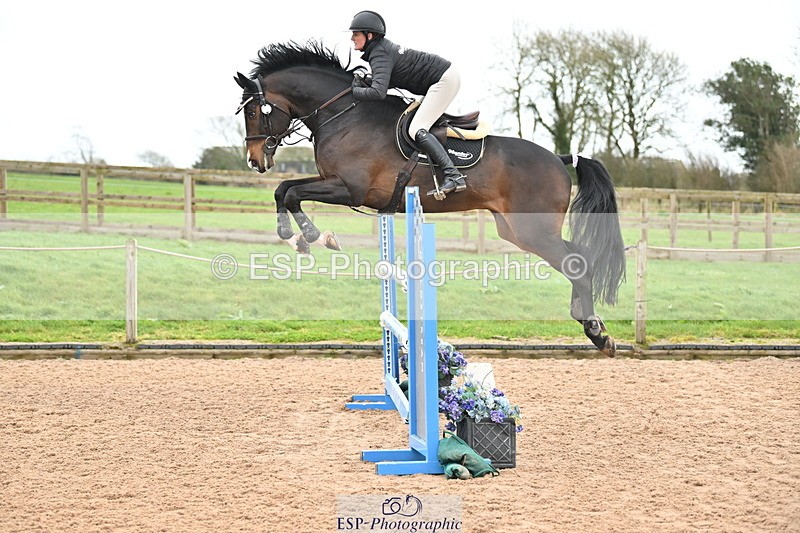 240315A-123724-00981 - Cls 3 Snr Foxhunter