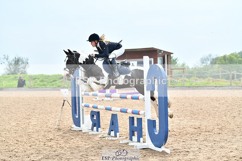 240518A-162700-02268 - Cls 7+8, 90cm and 1m