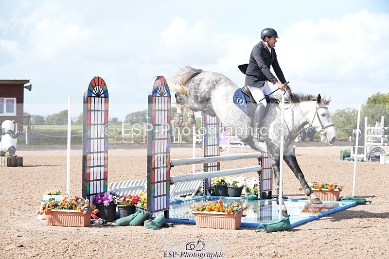 250913-135350-07257 - Cls 17 Chard 1.10m Speed Derby