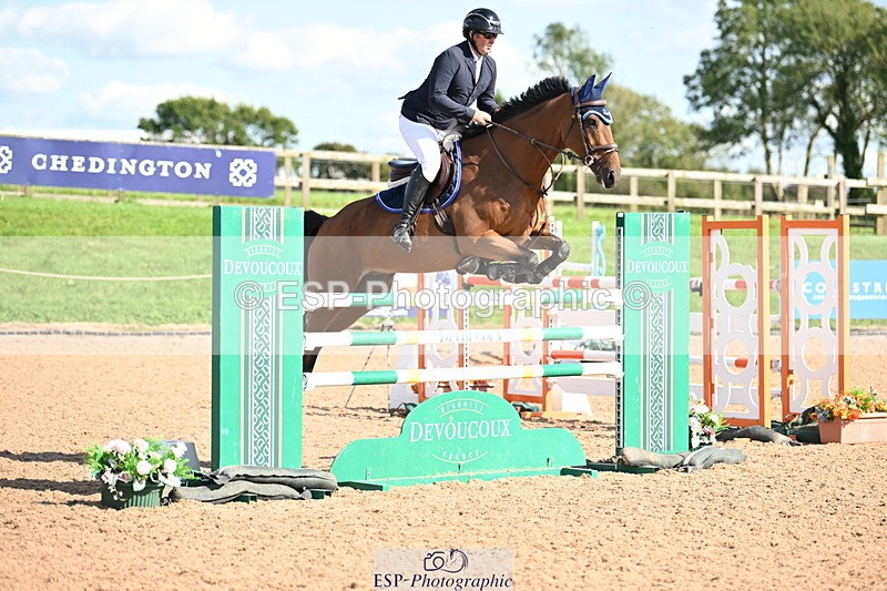 240913A-151014-05021 - Cls 17 National 1.30m Open