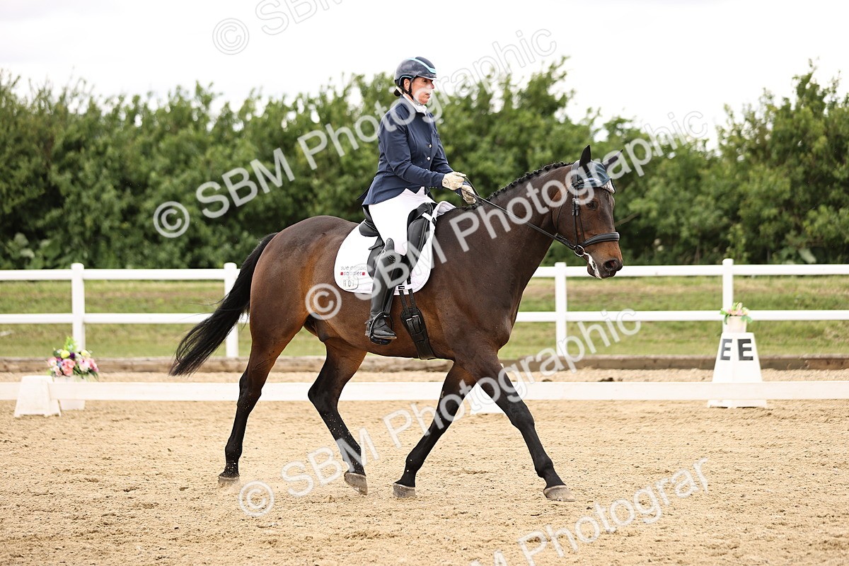 SBM_002919 - Class 2 - Novice 4 - 12.00-13.10