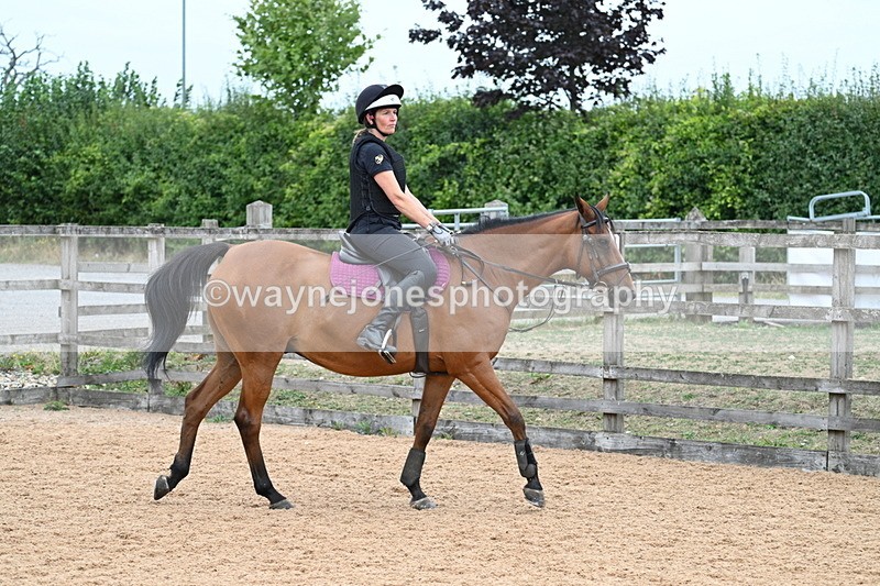 WJ7_8737 - Poles 13:00