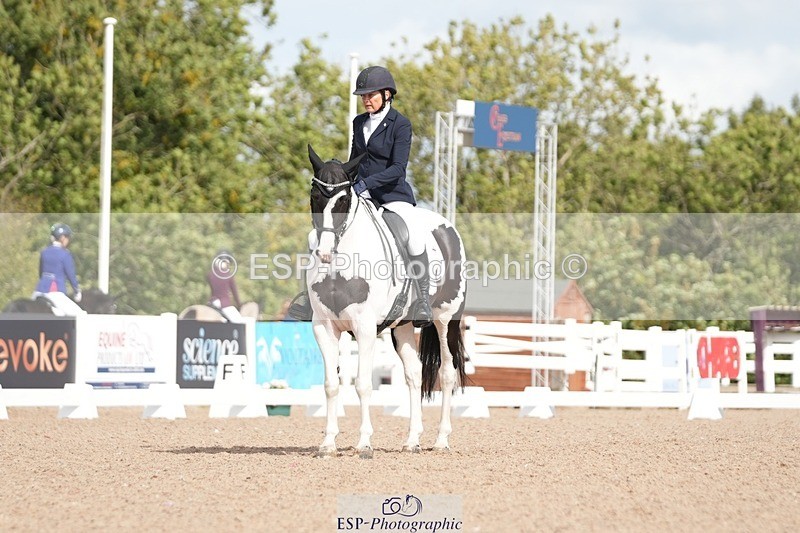 250906-105556-01355 - 077-Sarah.WallDerryroane.Lad