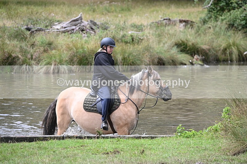 WJ7_4068 - Time at Water 12:52 to 13:22