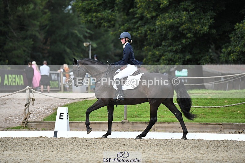 230812-111535-03573 - Cls 6 Novice Silver 10.30 to 11.55 break