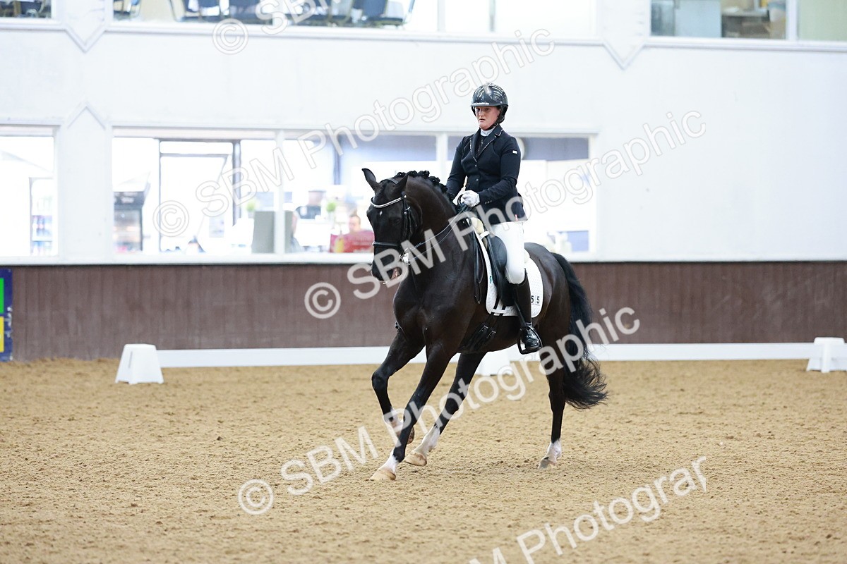 SBM_005525 - Class 3 - Medium 6 - 14.40-15.52