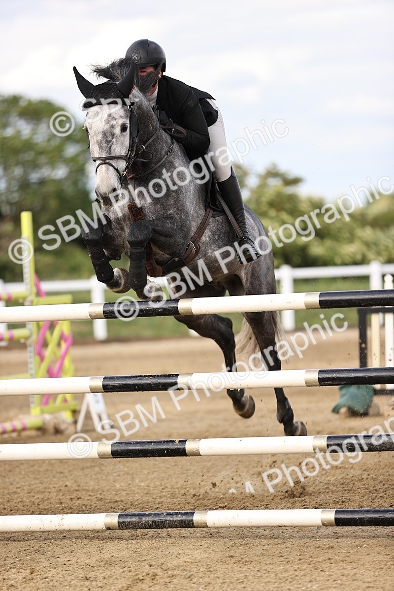 SBM_003692 - Class 14 - National 1.30m-1.40m